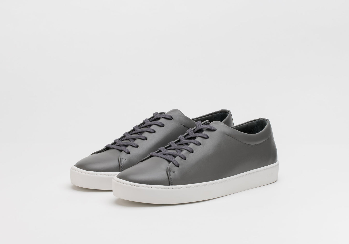 Royal Grey V.S.