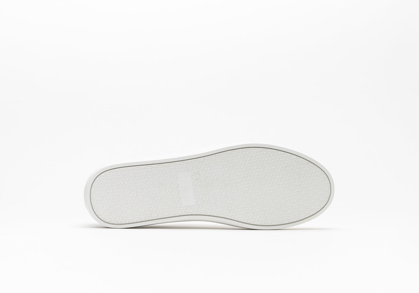 Atom All White