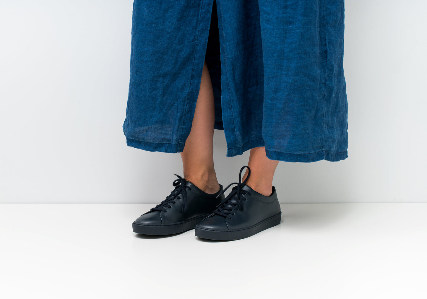 Royal Dark Blue V.A.