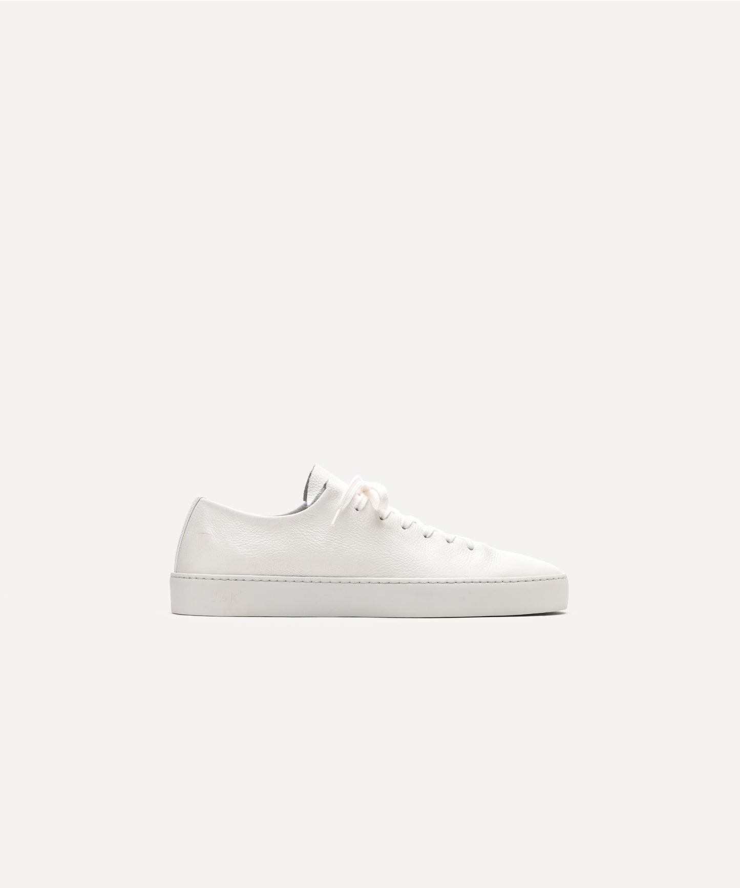 Atom All White