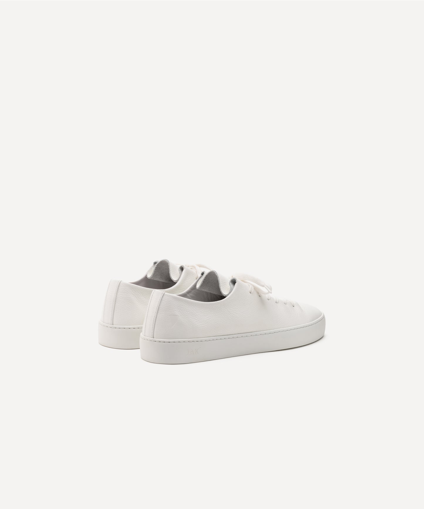 Atom All White