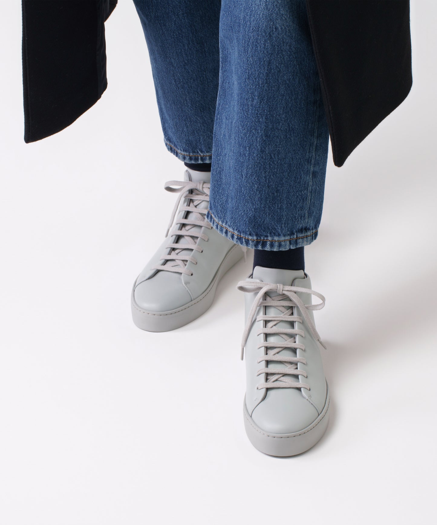 Royal Hi Light Grey
