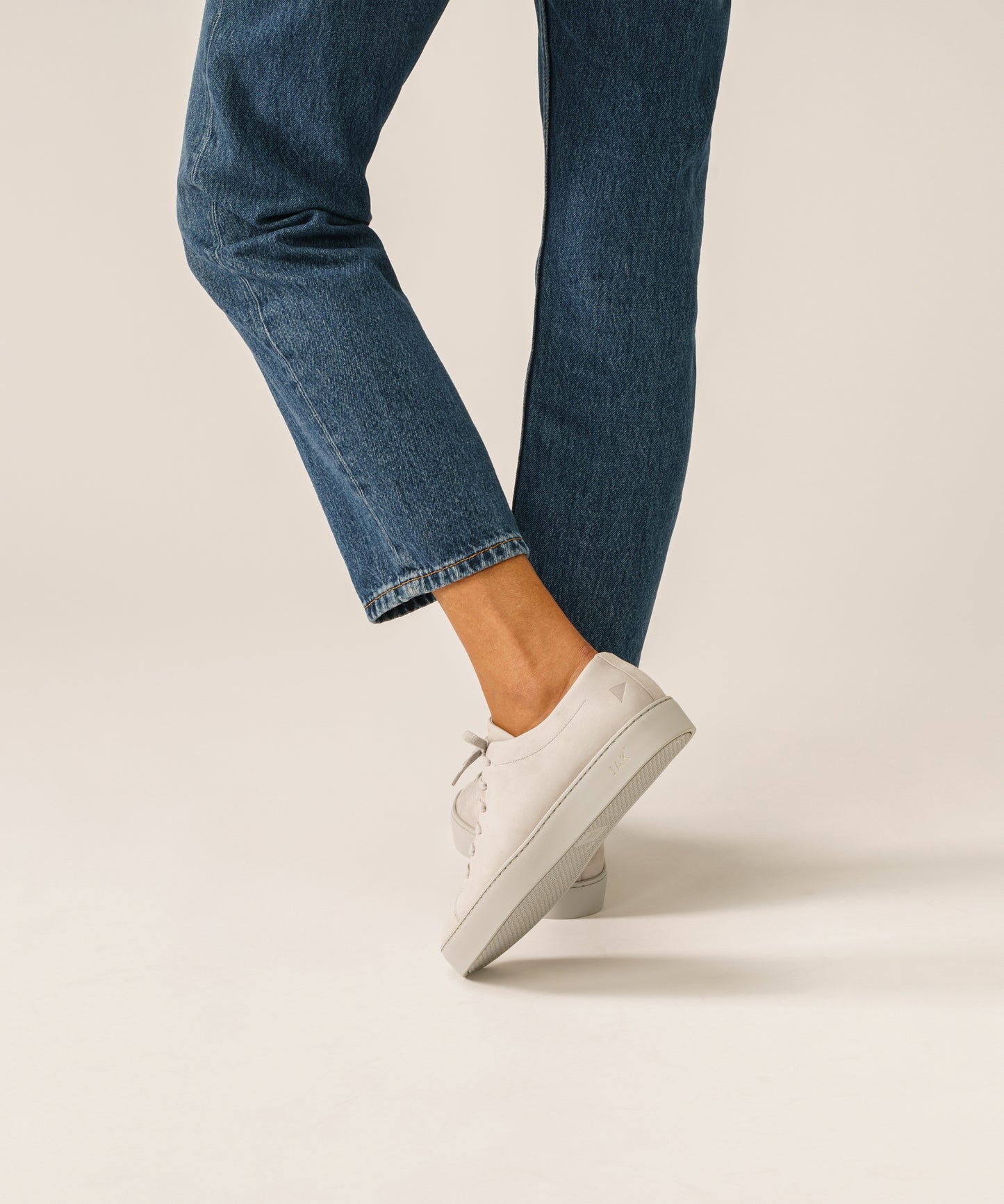 Royal Nubuck Light Grey